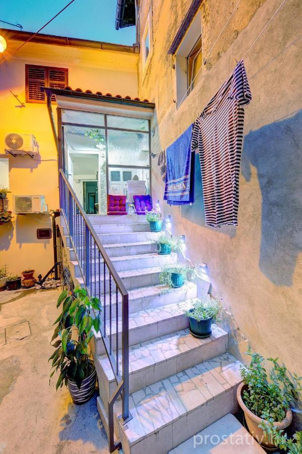Apartmani Frankopan Senj  Bagian luar foto